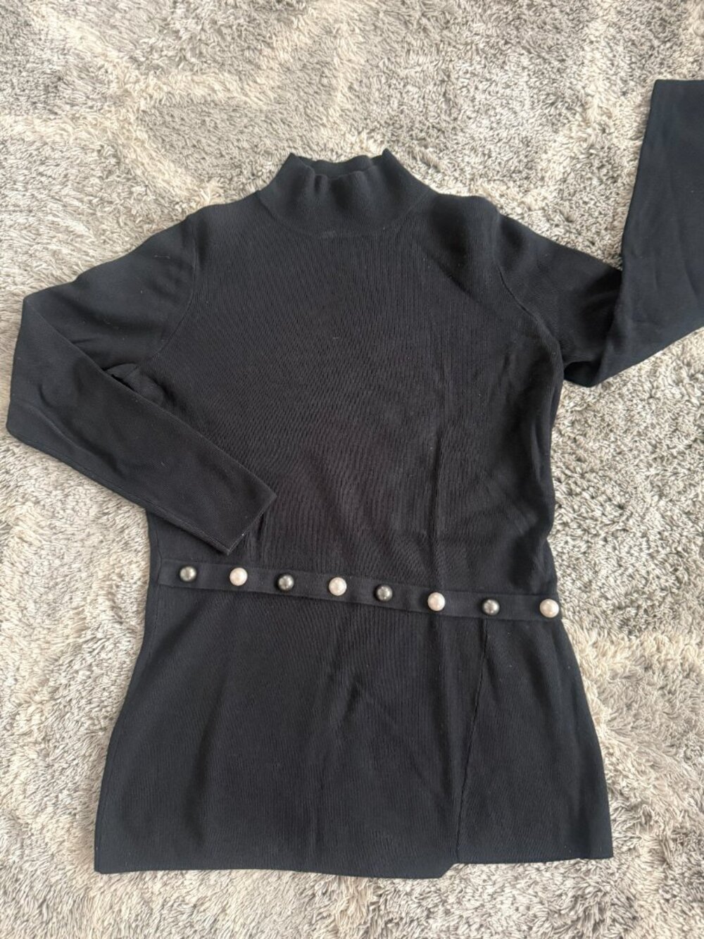Black Mock Neck Sweater with Pearl-Look Buttons – Medium